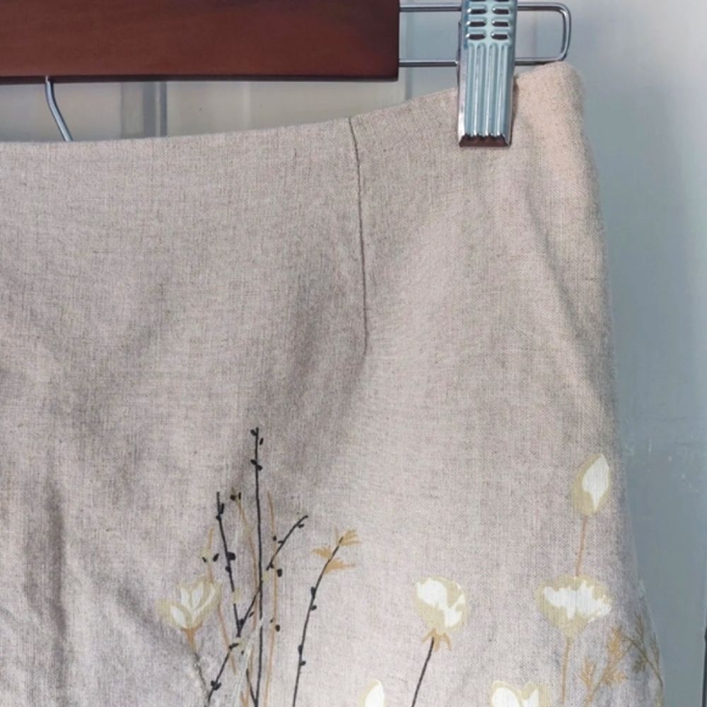 Tailor B. Moss Wildflower Print Embroidered Linen Pencil Skirt Sz 8 - Picture 3 of 7